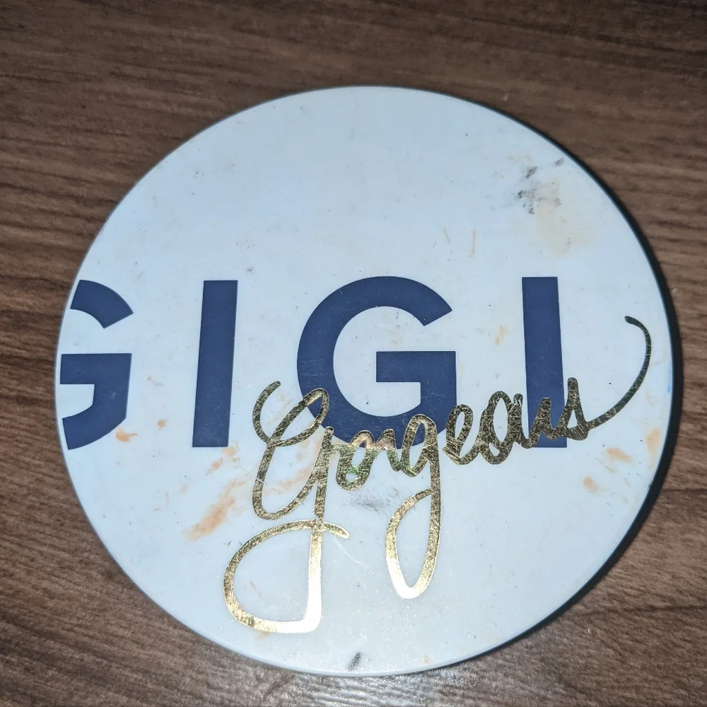Gigi Gorgeous - The Only Blush Duo: Authentic + Pride | .27 oz.